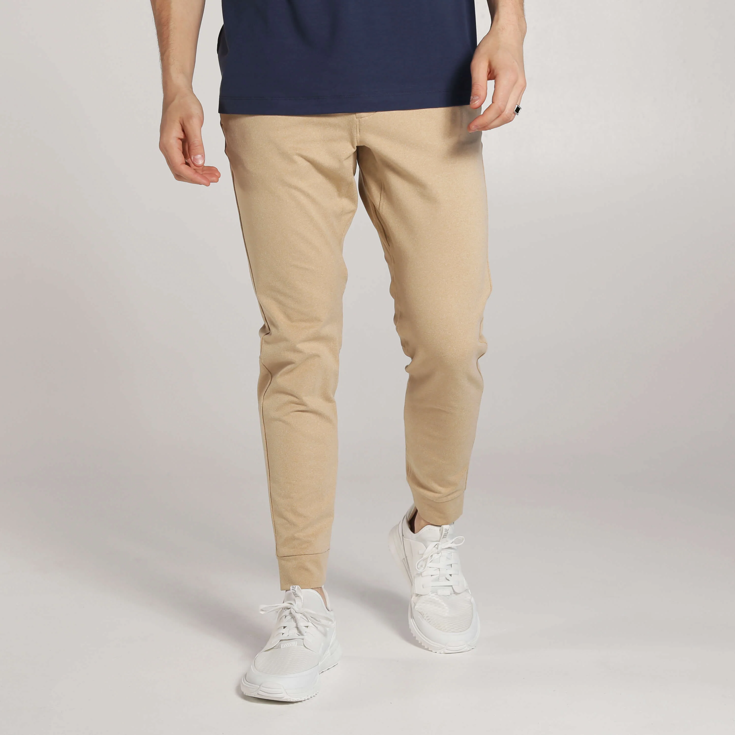 TRUE Lux Jogger - Image 3